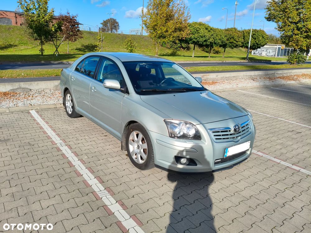 Toyota Avensis 1.8 VVT-i - 3
