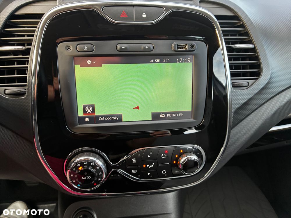 Renault Captur - 16