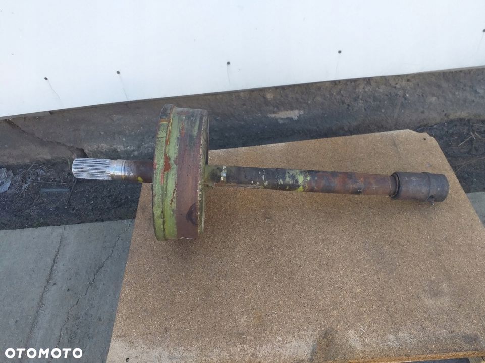 PÓŁOŚ lewa KRÓTKA KOMBAJN Claas DOMINATOR 96 - 3