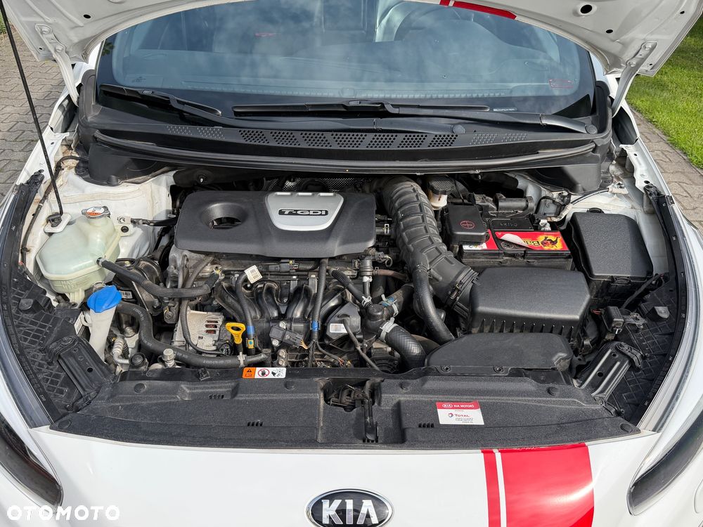 Kia Ceed 1.6 T-GDI GT XL - 10