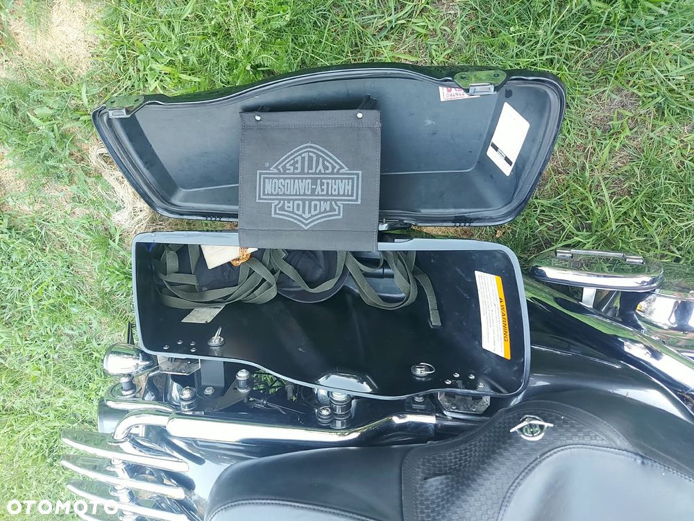 Harley-Davidson Touring Street Glide - 9