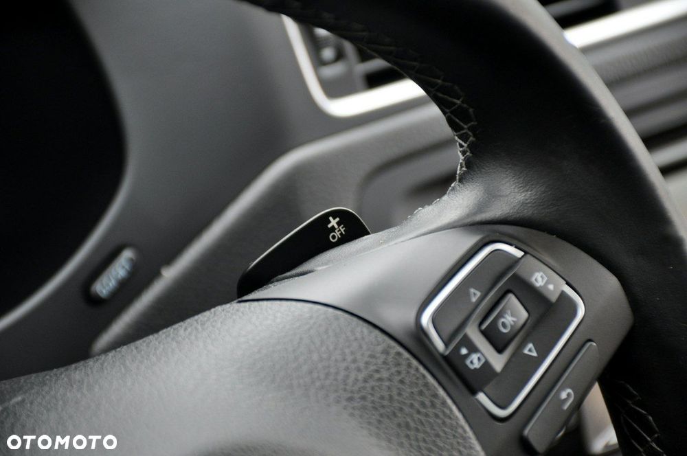 Volkswagen Jetta - 36