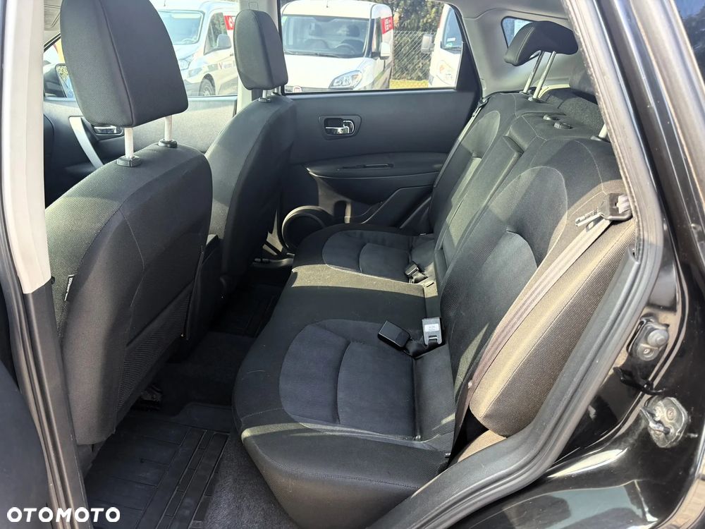 Nissan Qashqai - 12