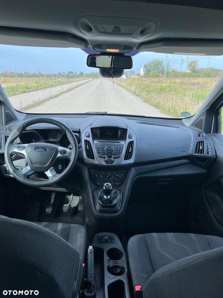 Ford Tourneo Connect - 17
