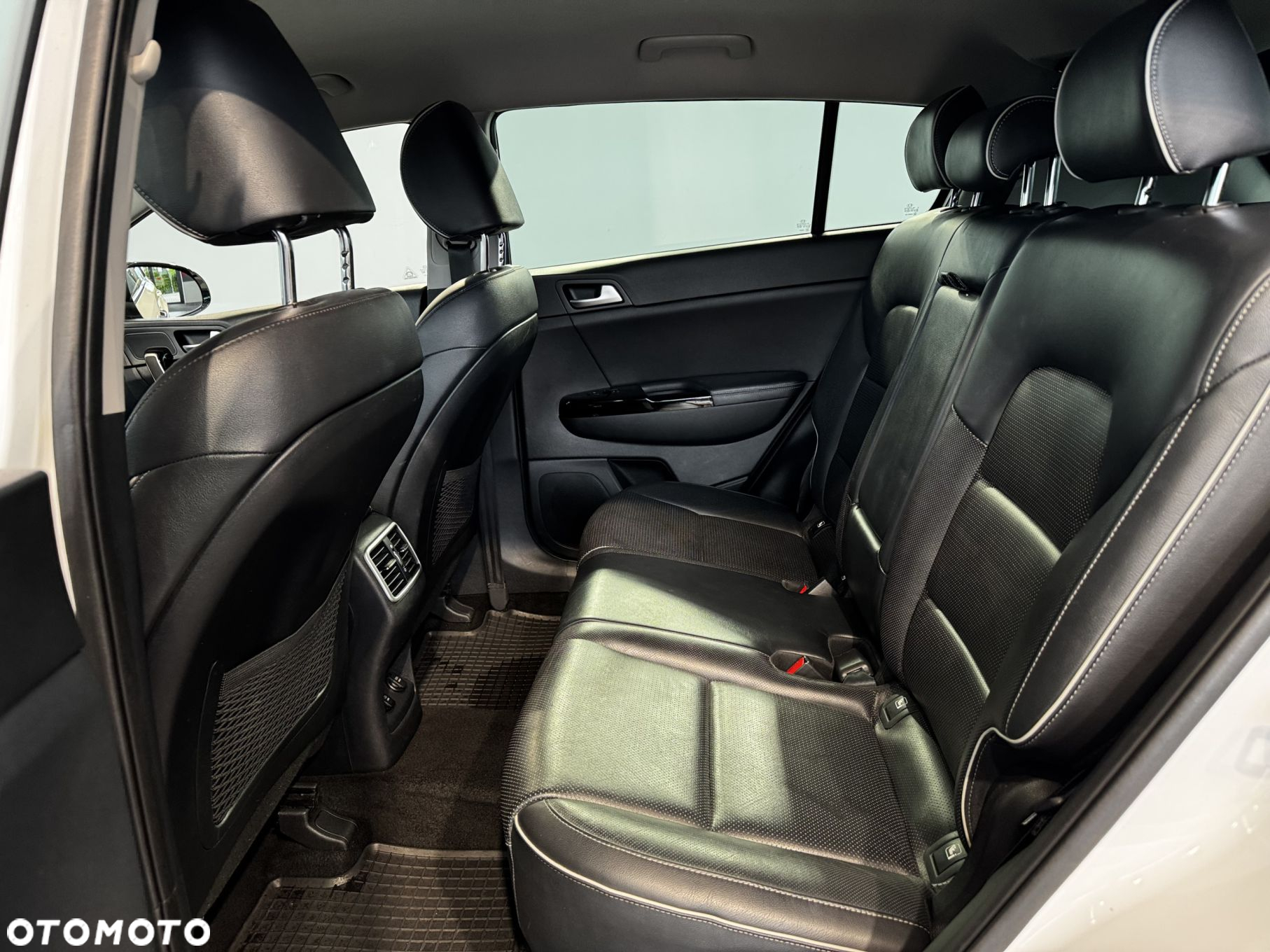 Kia Sportage - 15