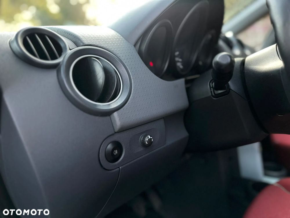 Mitsubishi Colt 1.3 Invite Spring - 10