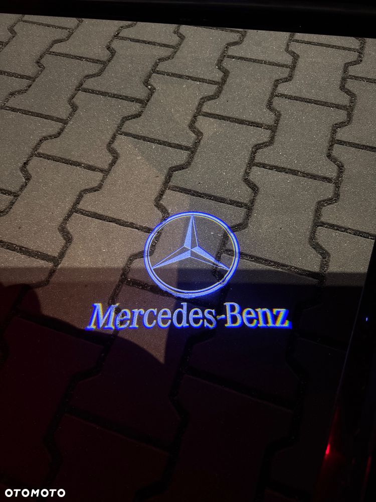 Mercedes-Benz CLA 200 7G-DCT AMG Line - 22