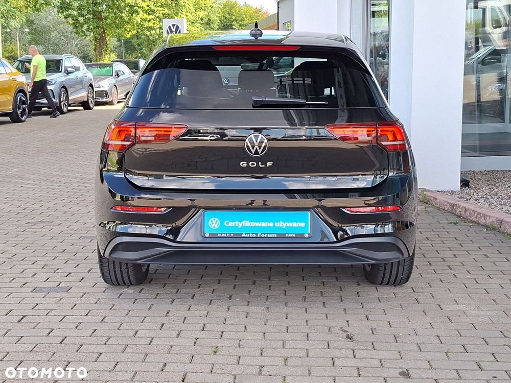 Volkswagen Golf - 5
