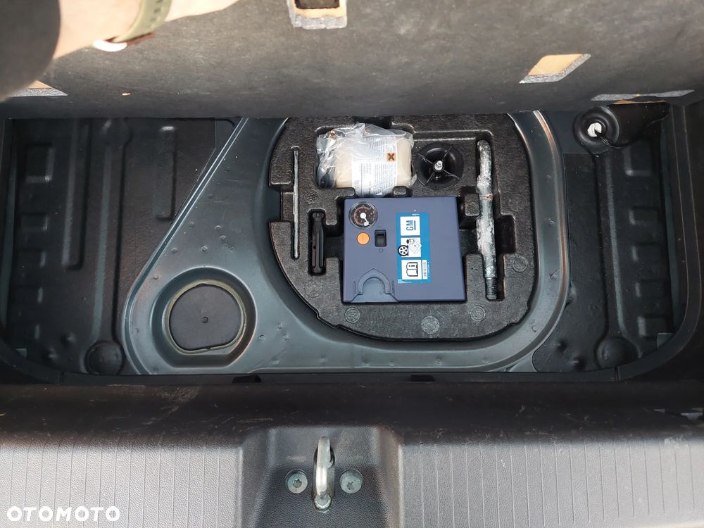 Opel Adam 1.4 Black Link - 15