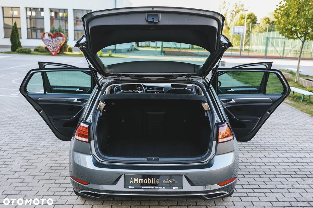 Volkswagen Golf - 16