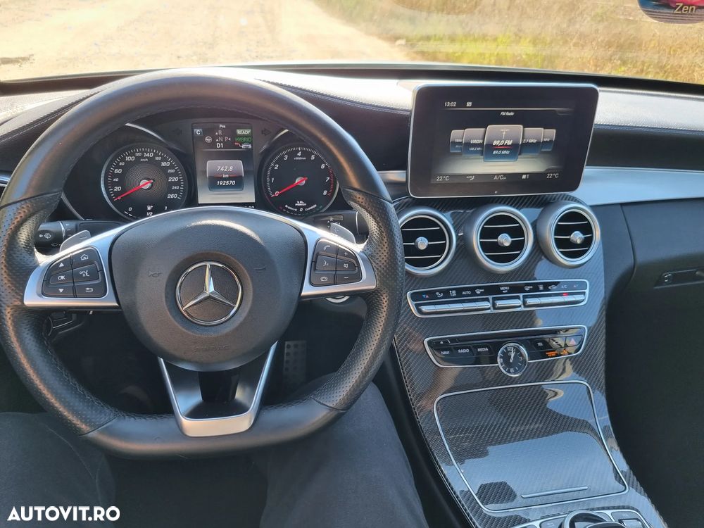 Mercedes-Benz C - 9