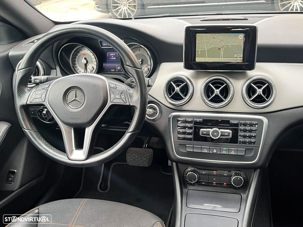 Mercedes-Benz CLA 180 CDI Urban Aut. - 16