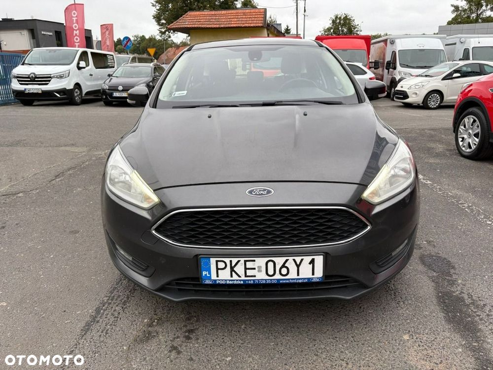Ford Focus - 8