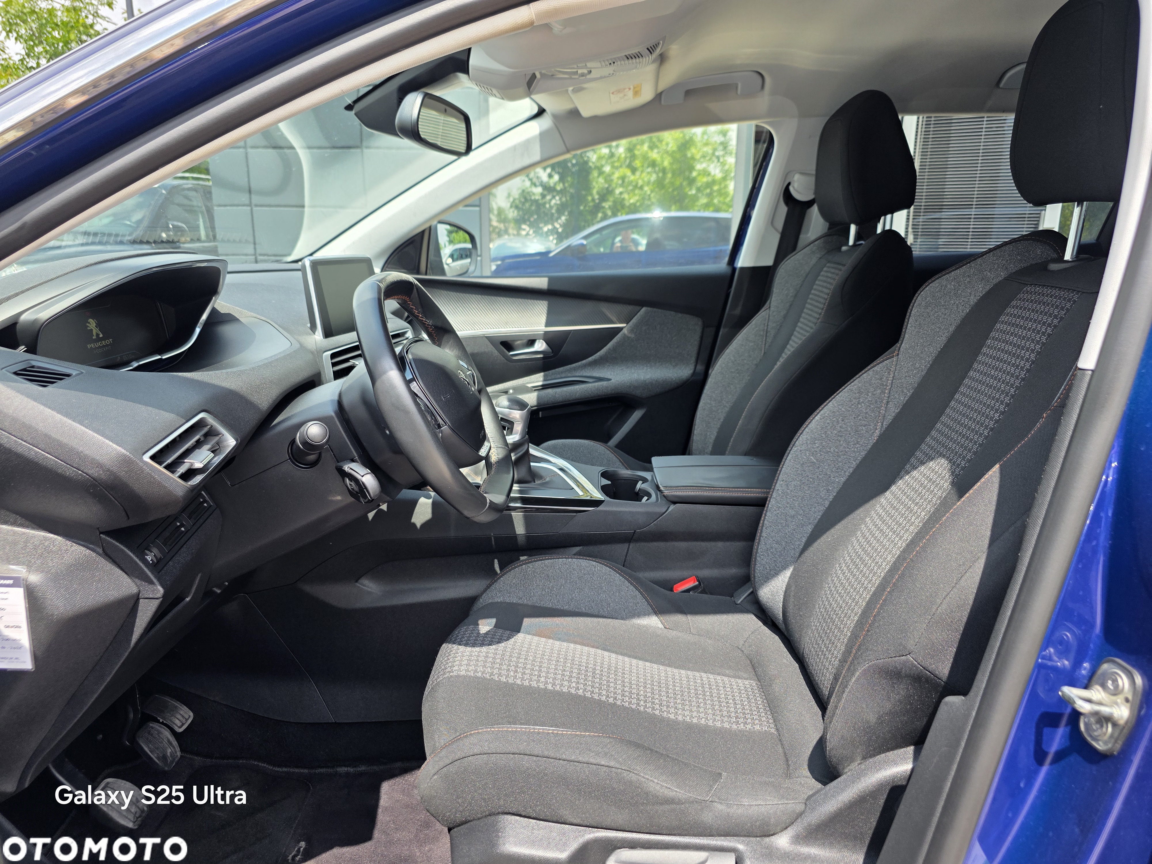 Peugeot 3008 - 16