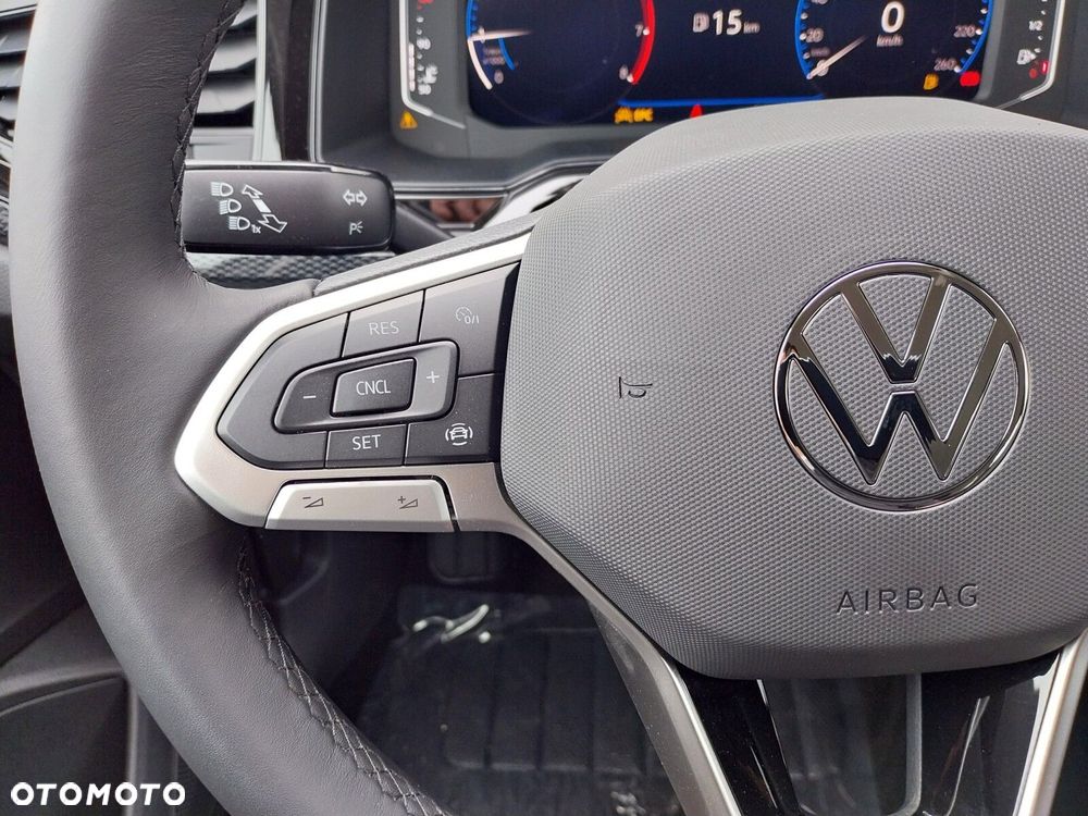 Volkswagen Polo - 9