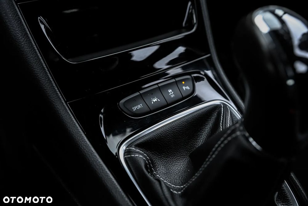 Opel Astra 1.4 Turbo Start/Stop Innovation - 36