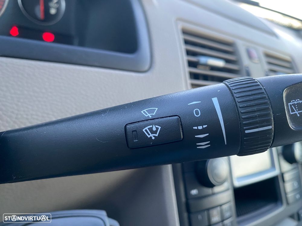 Volvo XC 90 2.4 D5 7L Executive - 17