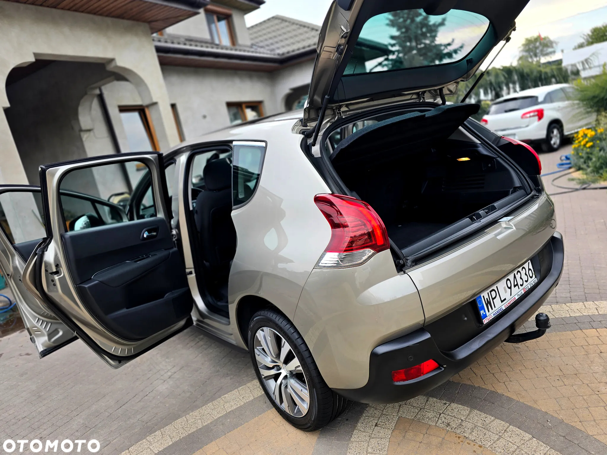 Peugeot 3008 - 8