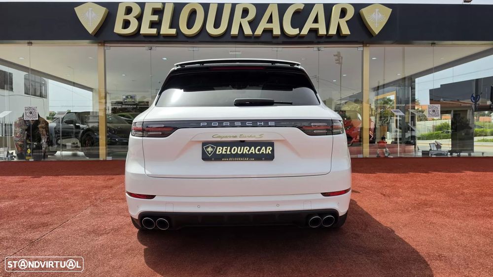 Porsche Cayenne Turbo S E-Hybrid - 5