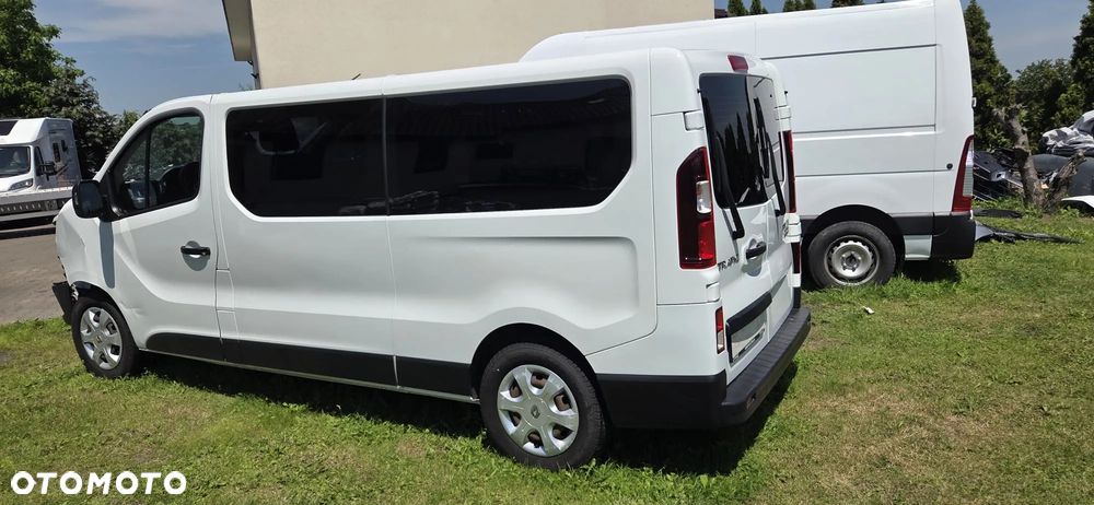 Renault Trafic 2.0 dCi Escapade - 5