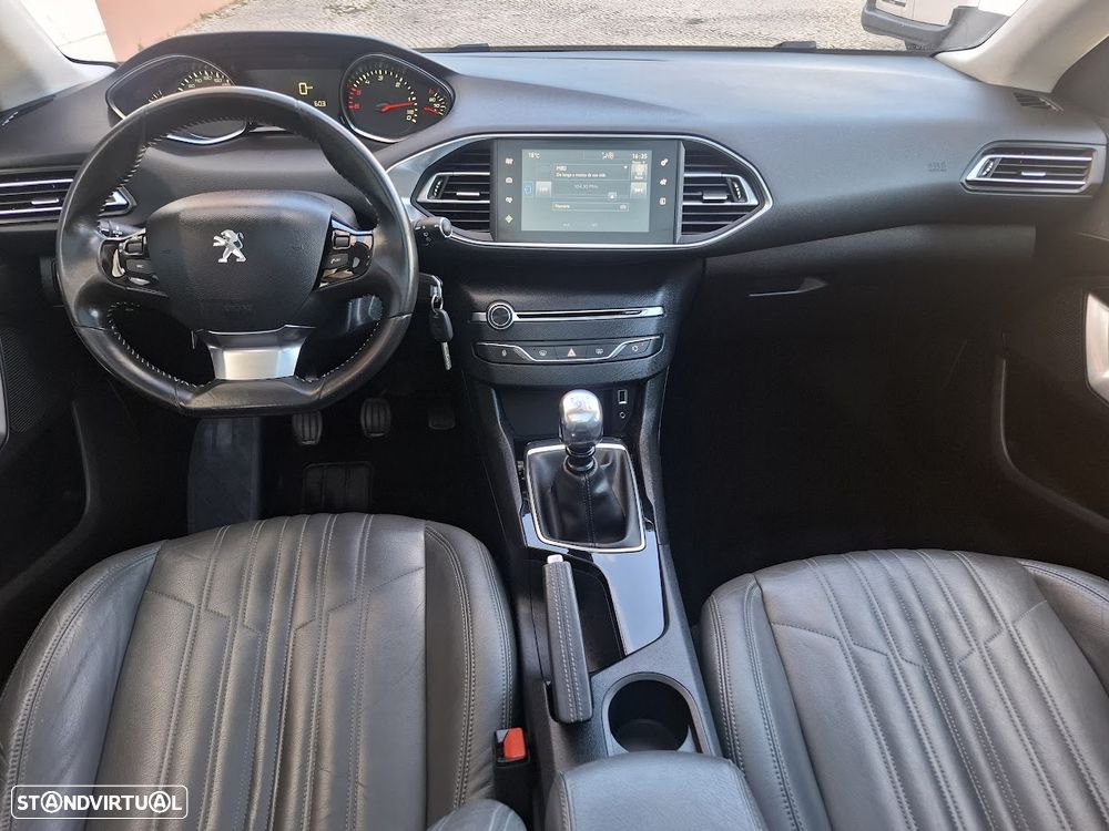 Peugeot 308 SW BlueHDi 120 Stop & Start Allure - 8