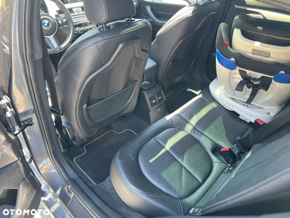 BMW X2 xDrive20d Edition M Mesh - 11