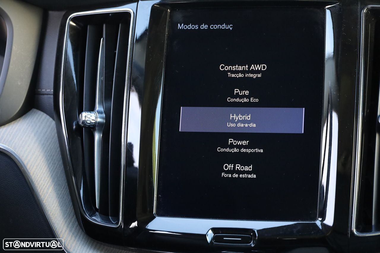 Volvo XC 60 2.0 T8 PHEV Inscription AWD - 19