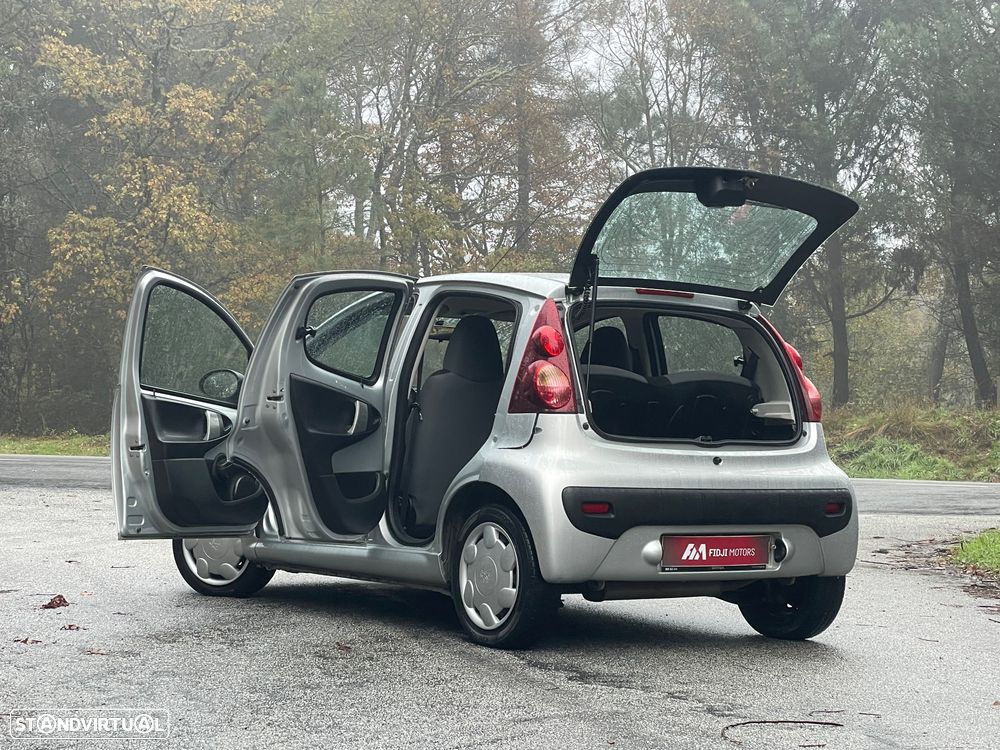 Peugeot 107 1.0 Trendy - 5