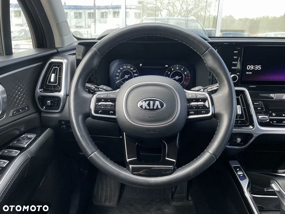Kia Sorento - 16
