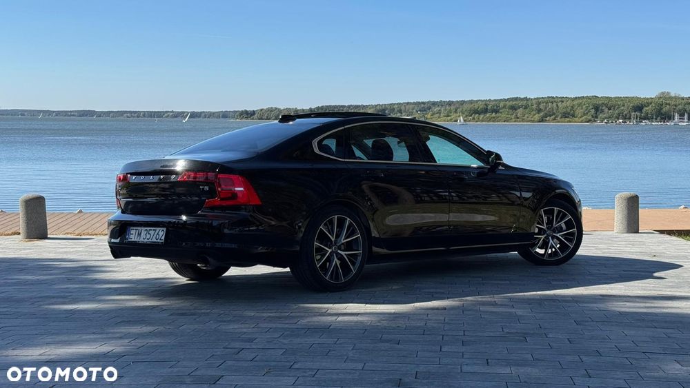 Volvo S90 T5 Geartronic Momentum - 35