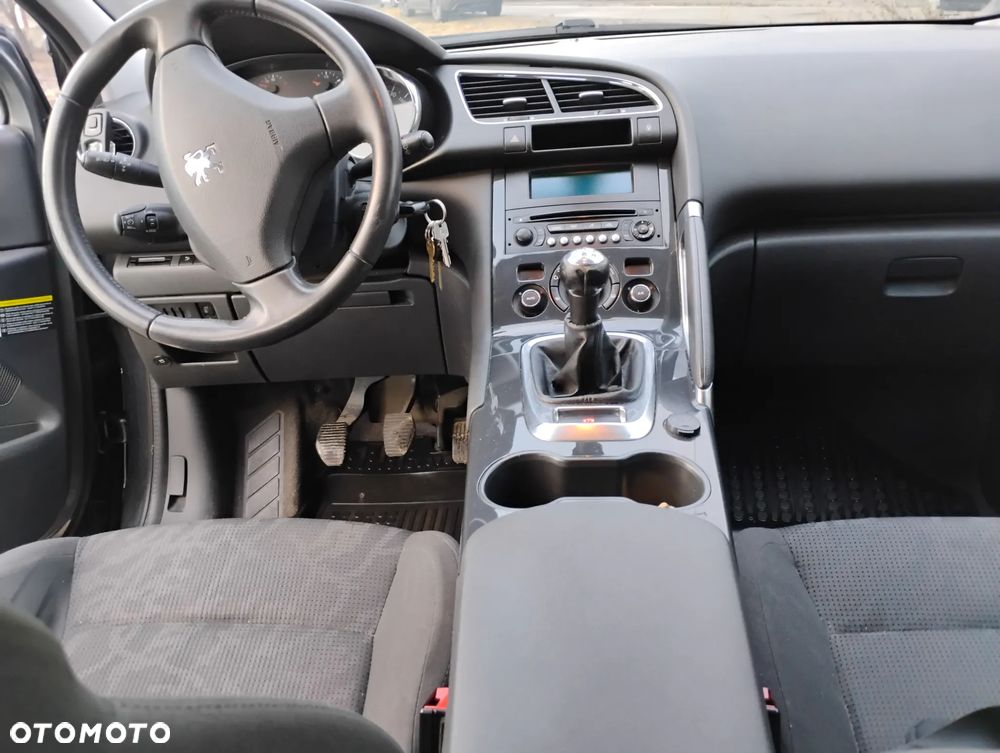 Peugeot 3008 - 5