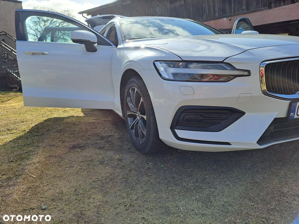 Volvo V60 D4 Geartronic Momentum Pro - 28