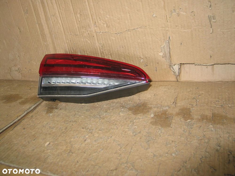 lampa tyl led lewa w klape skoda octavia 4 IV kombi 5E7945307 oryginal - 8