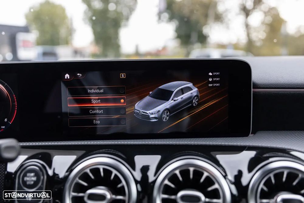 Mercedes-Benz A 180 - 31