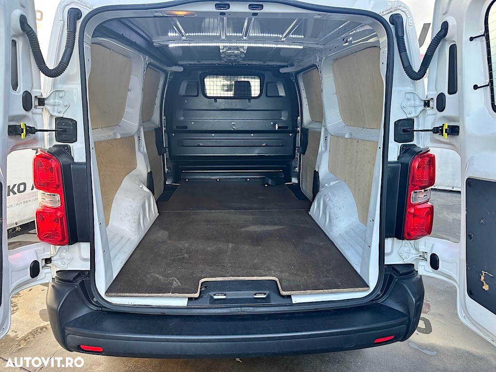 Opel Vivaro - 8