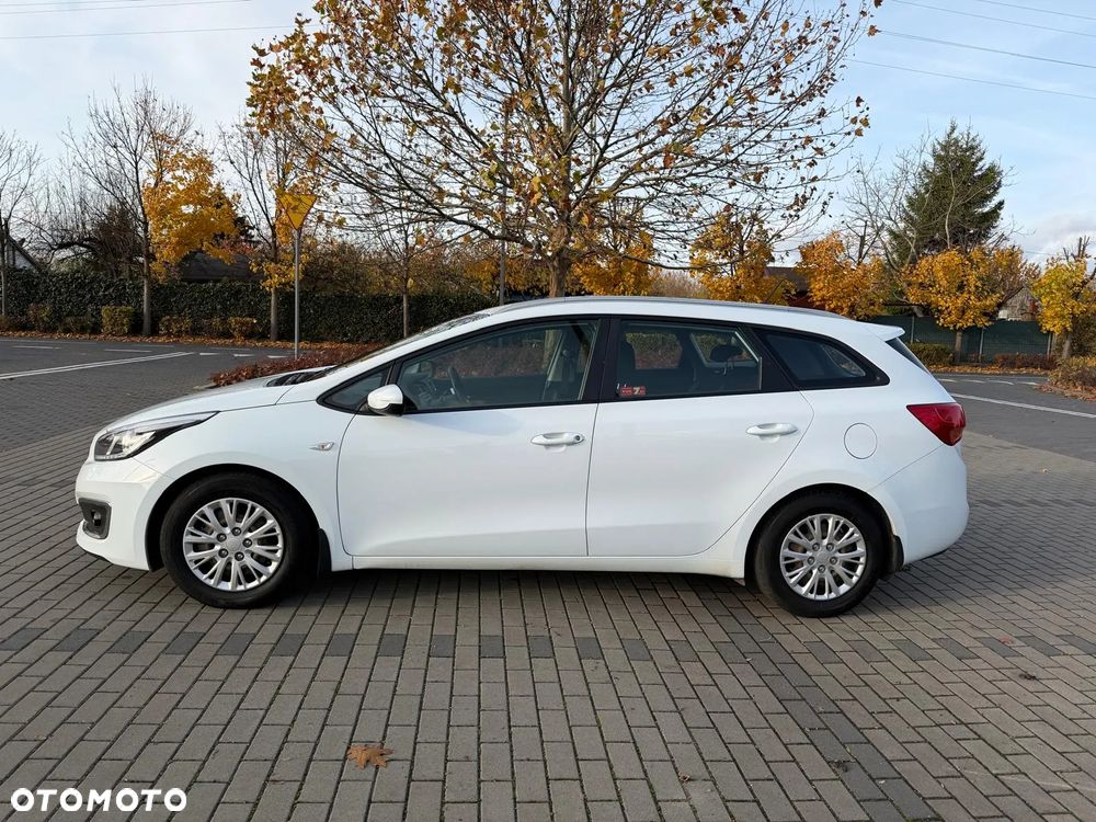 Kia Ceed Cee'd 1.6 CRDi M - 8