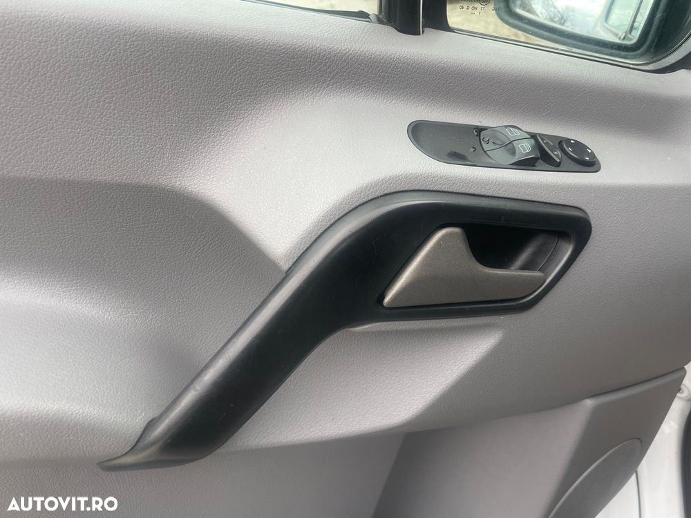 Mercedes-Benz Sprinter 319 CDI - 7