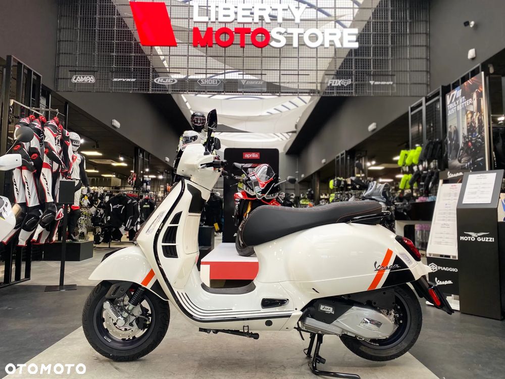 Vespa GTS - 3