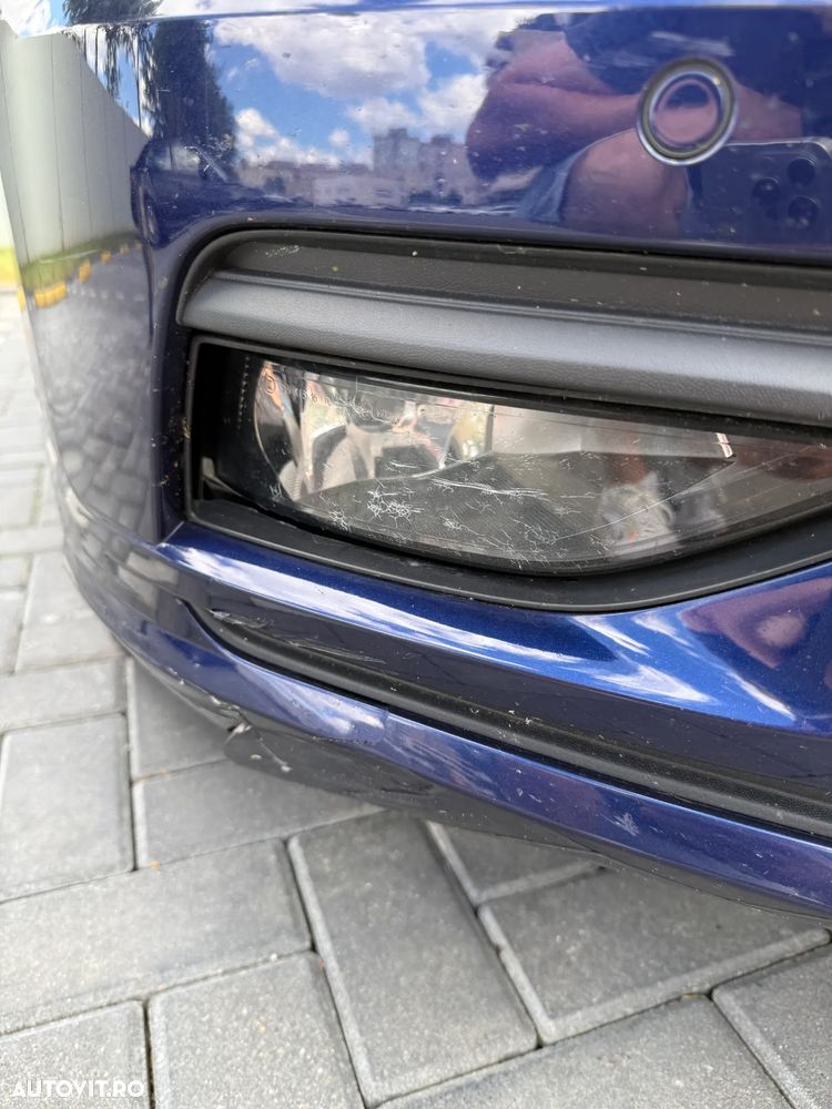 Volkswagen Golf - 14