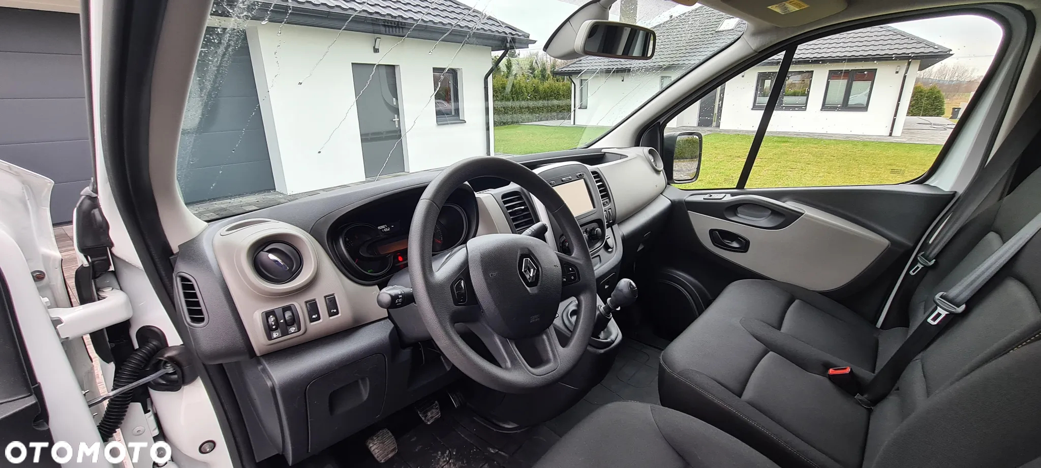 Renault Trafic - 8