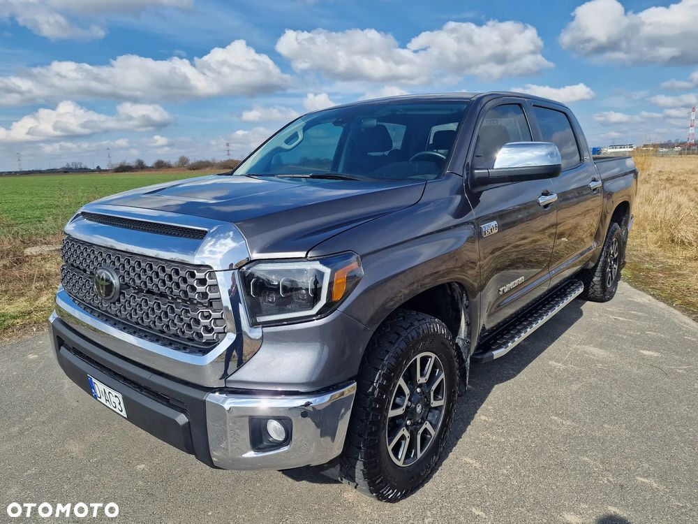 Toyota Tundra - 12