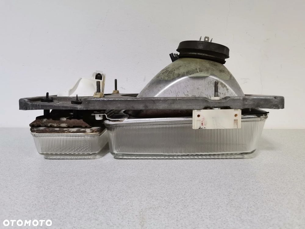 Lampa Reflektor LEWY VOLKSWAGEN PASSAT B2 80-88 HELLA Oryginał - 11