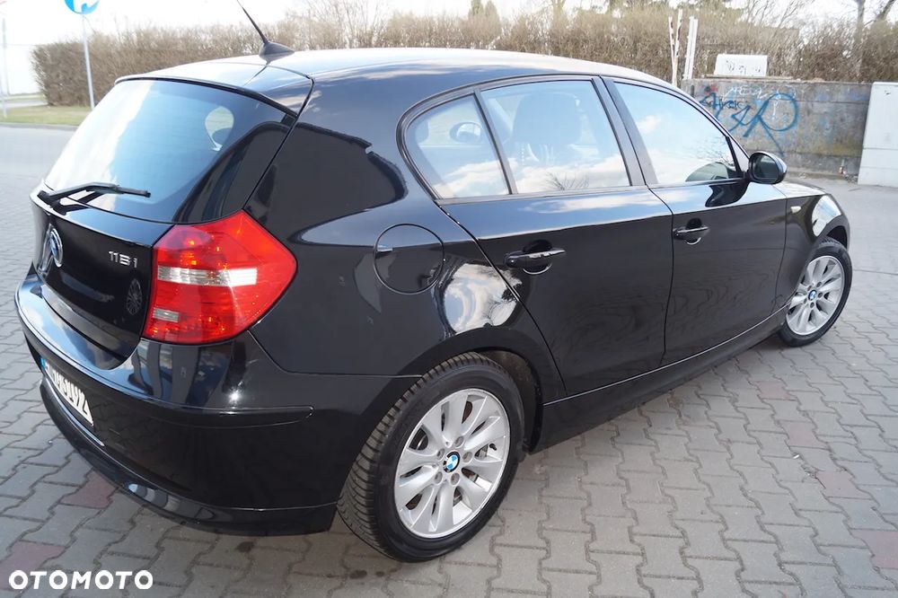 BMW Seria 1 116i - 4