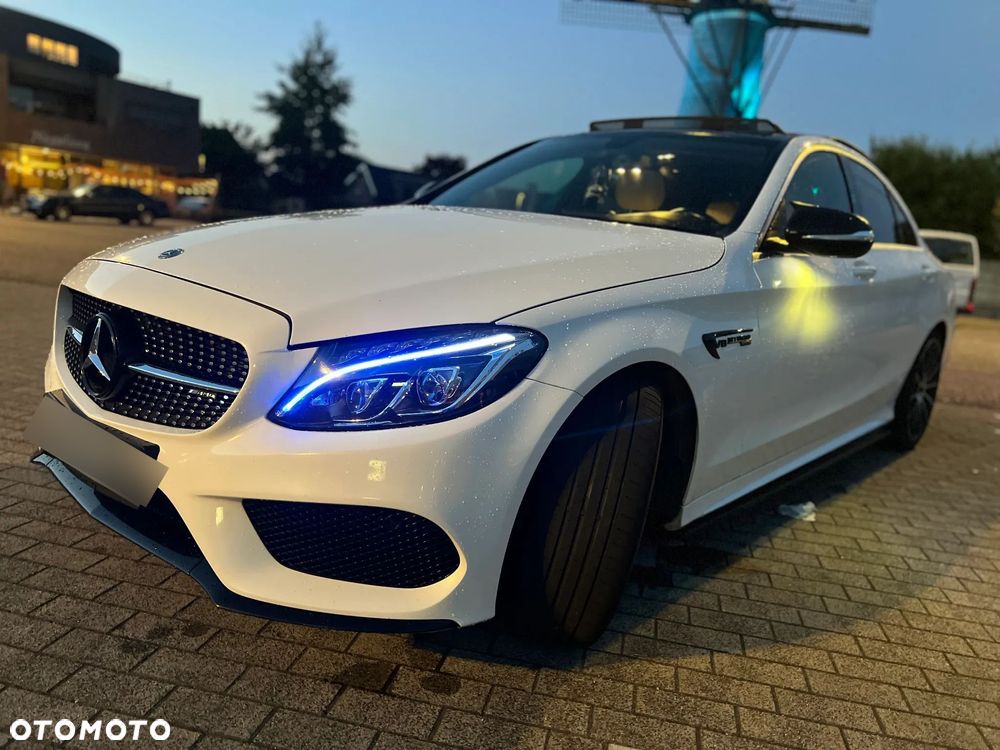 Mercedes-Benz Klasa C 300 7G-TRONIC - 6