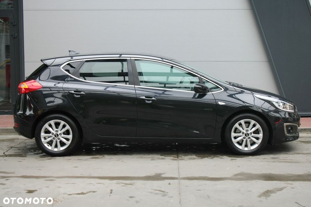 Kia Ceed 1.4 CVVT Dream-Team Edition - 39