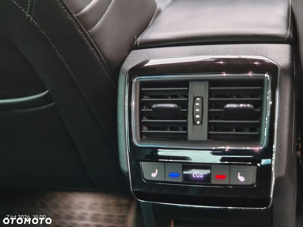 Skoda Superb 2.0 TDI L&K - 12