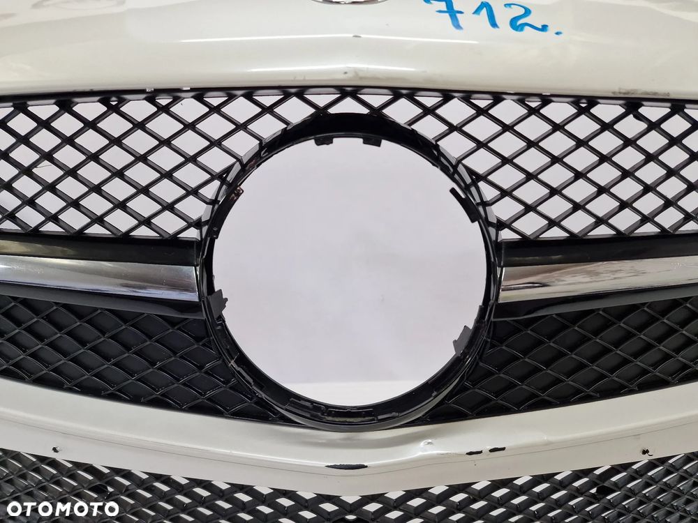 MERCEDES SLK W172 AMG 10-14 ZDERZAK PRZEDNI PRZÓD NA SPRYSKI + 6X PDC , ŁADNY , KOMPLETNY , NR AUKCJI NZ712 - 12