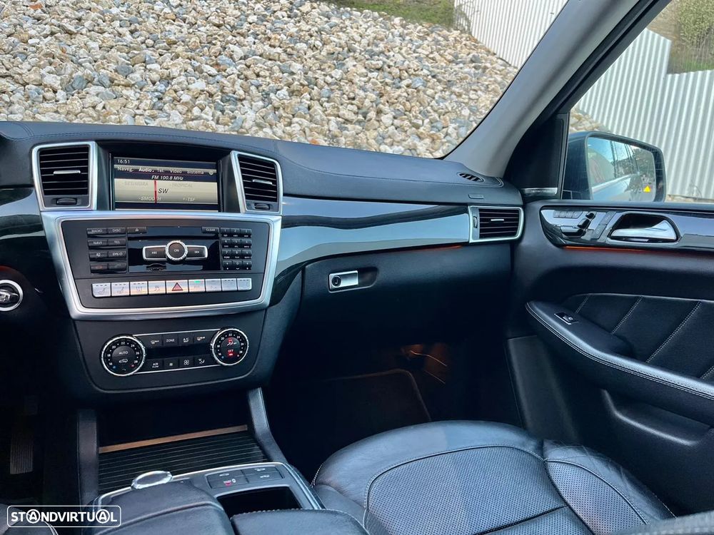 Mercedes-Benz GL 350 - 19