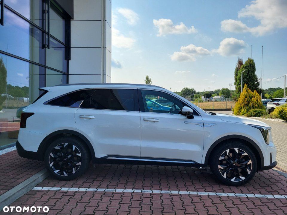 Kia Sorento - 4