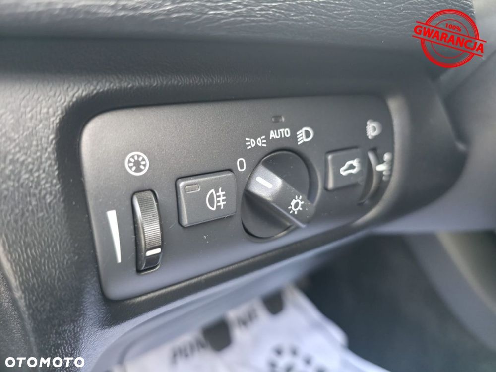 Volvo V40 D2 Drive-E R-Design Kinetic - 34